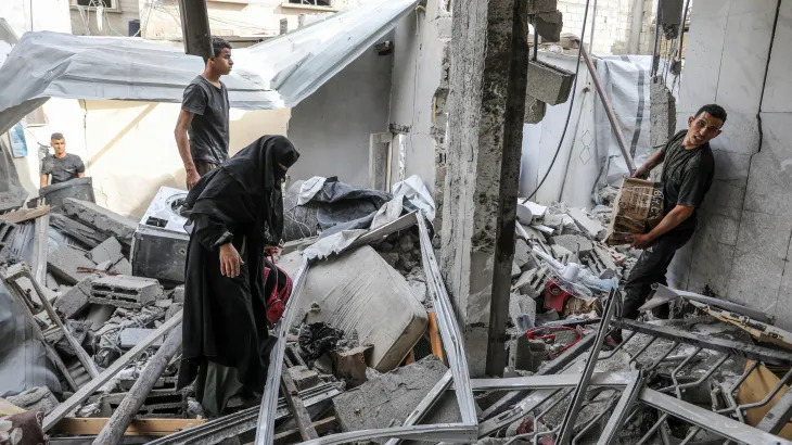 Israel’s war on Gaza live: Artillery shelling hammers Rafah